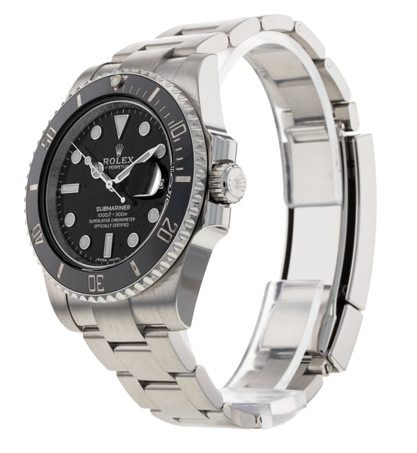 Rolex Submariner 116610 LN Image 2